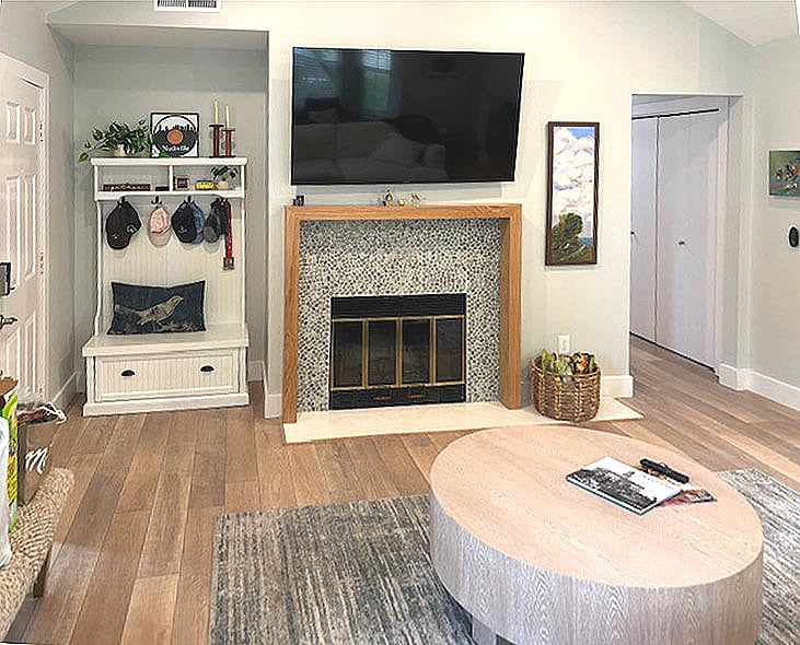 Clean & working fireplace; 75" TV