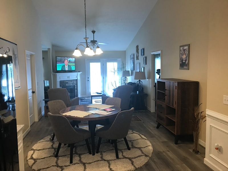 Furnished Finder property 526203_1 photo 4