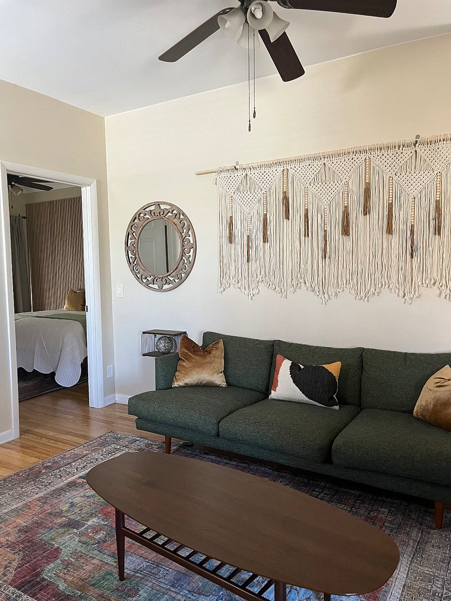 Furnished Finder property 526216_1 photo 2