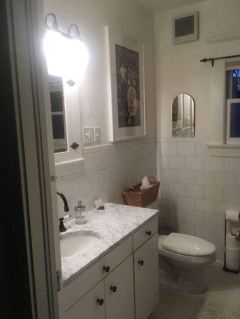 Bath with tub/shower