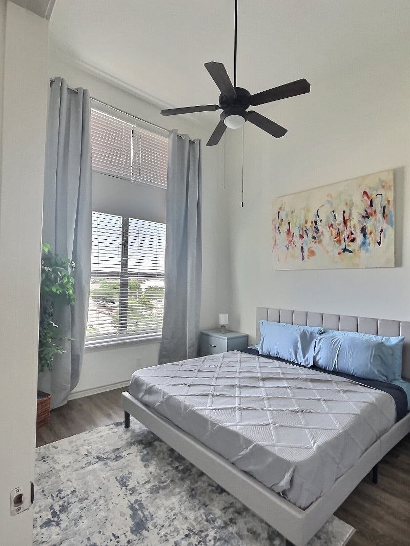 Furnished Finder property 526345_1 photo 11