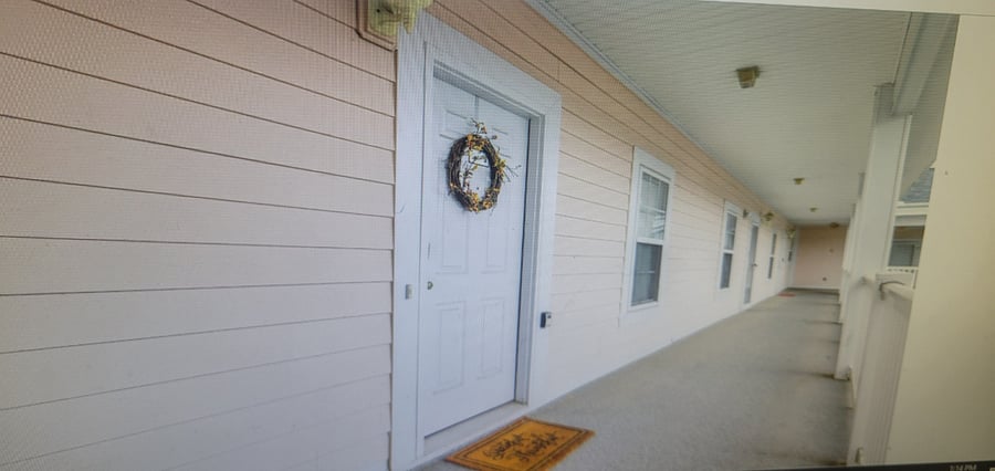 Furnished Finder property 526375_1 photo 3