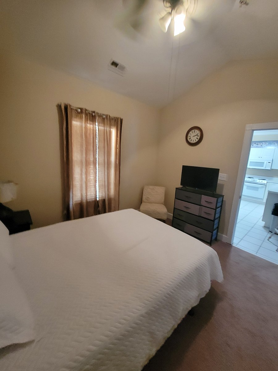Furnished Finder property 526375_1 photo 15