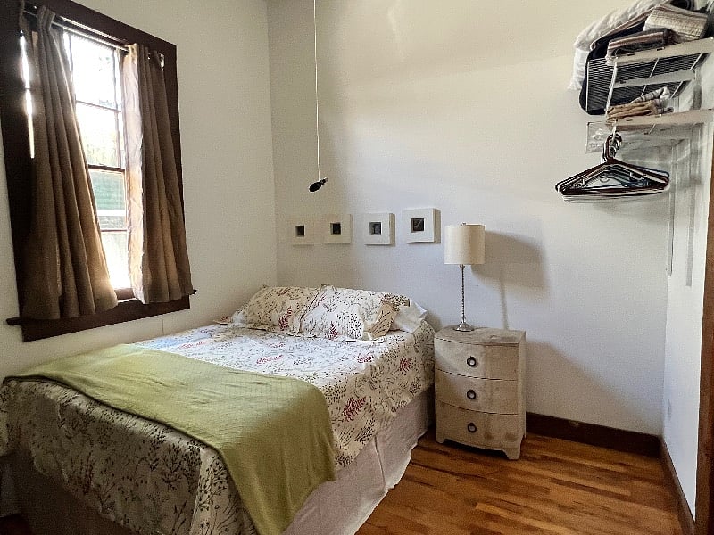 BEDROOM #1 W/QUEEN 