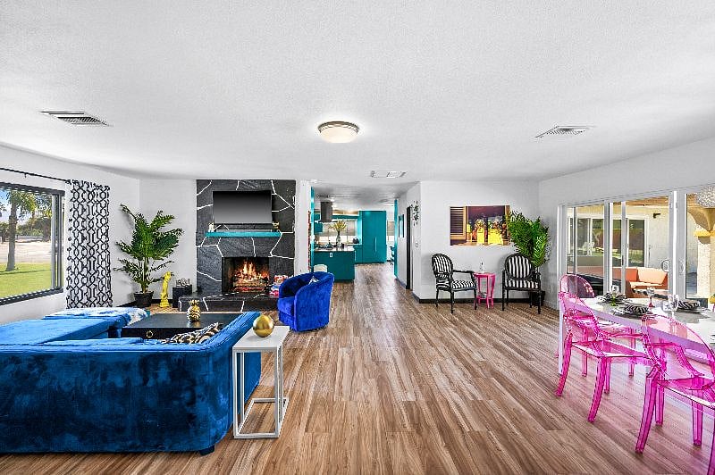 Furnished Finder property 526397_1 photo 34