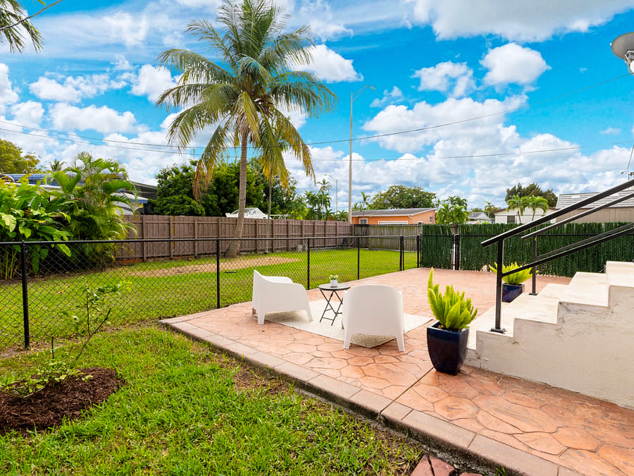 Furnished Finder property 526429_1 photo 18
