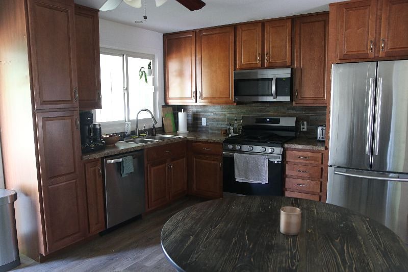 Furnished Finder property 526439_1 photo 18