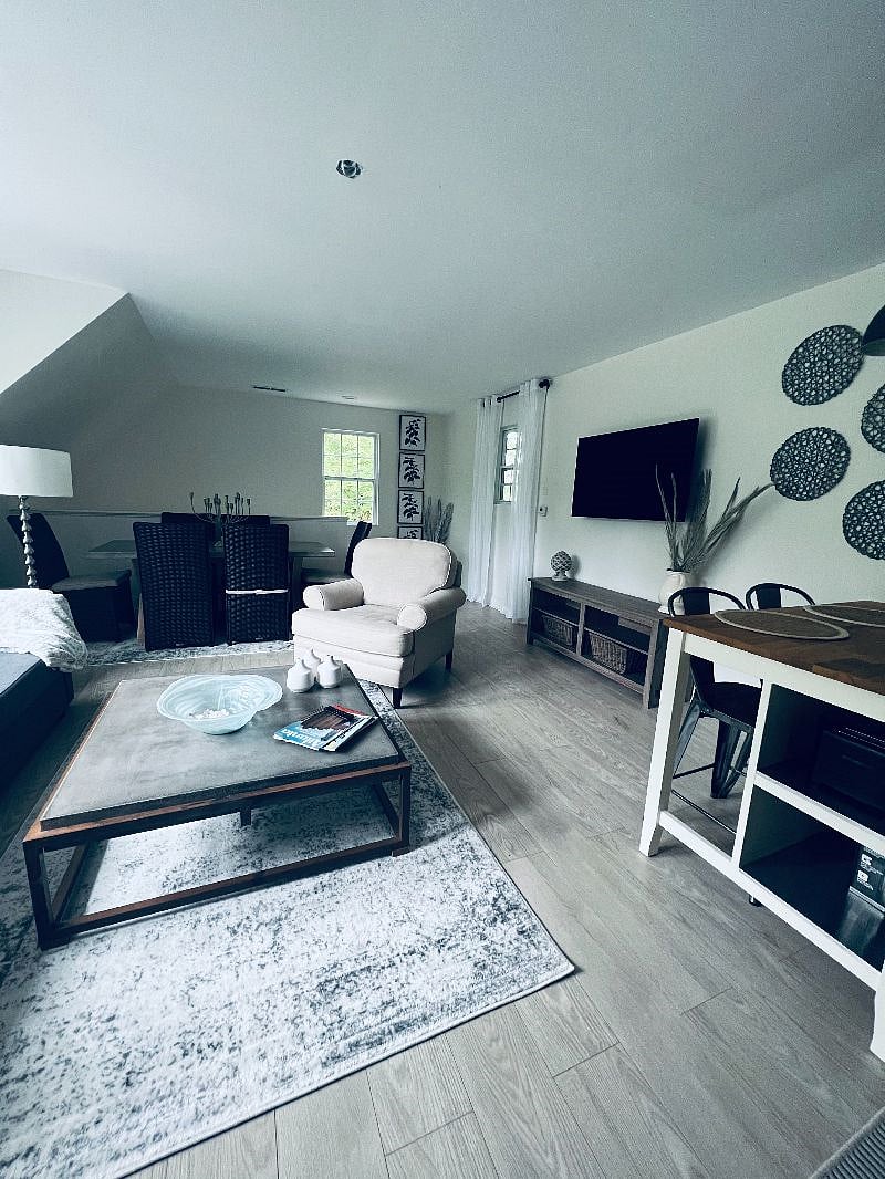 Furnished Finder property 526458_1 photo 17