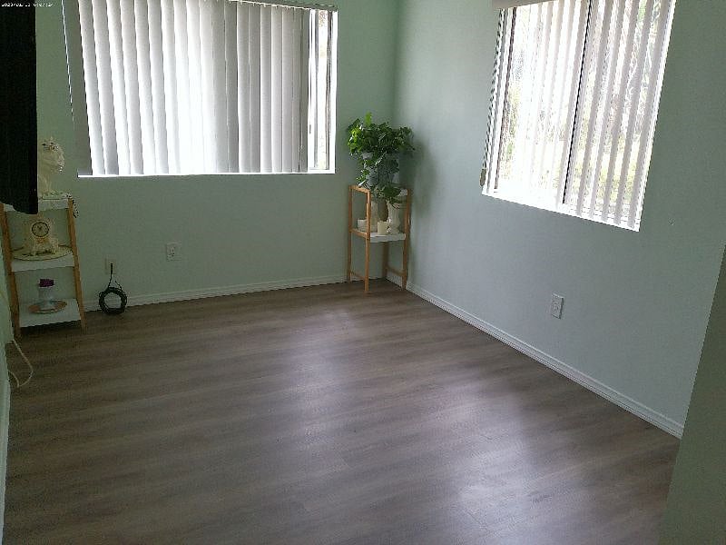Furnished Finder property 526472_1 photo 17