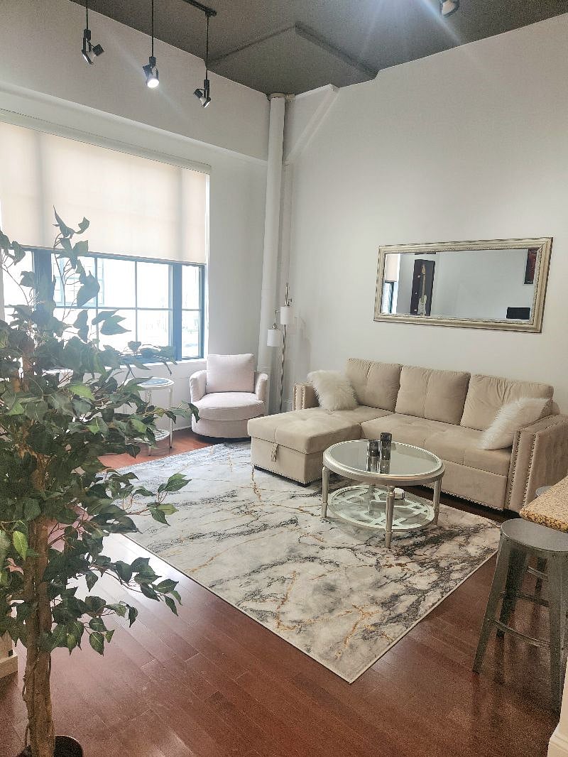Furnished Finder property 526486_1 photo 2
