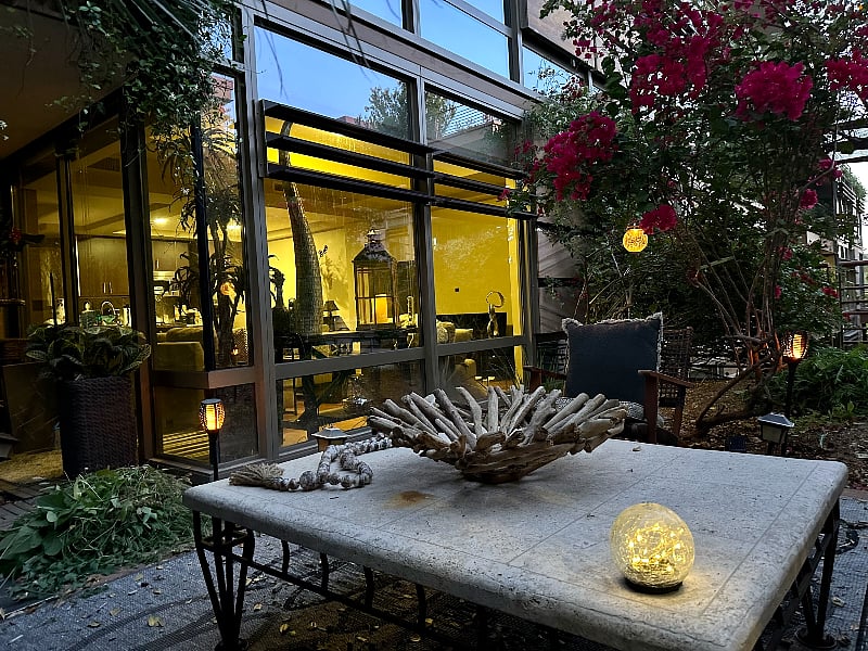 Spectacular at night with the solar lighting.