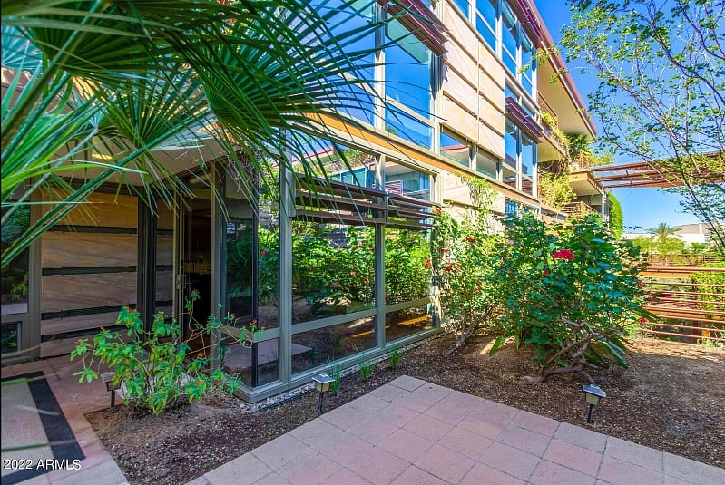 Just as spectacular in the daytime and if youre lucky, youll get to see a monsoon. Under the covered patio, of course.