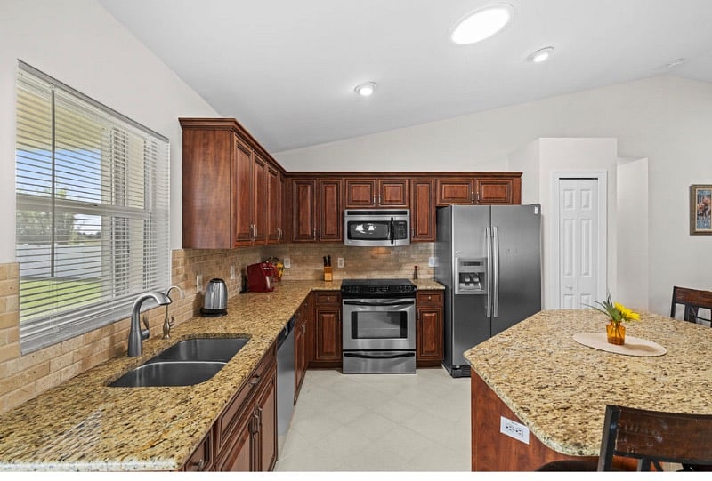 Furnished Finder property 526531_1 photo 8