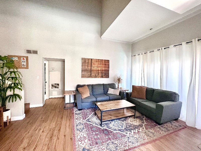 Furnished Finder property 526533_1 photo 23