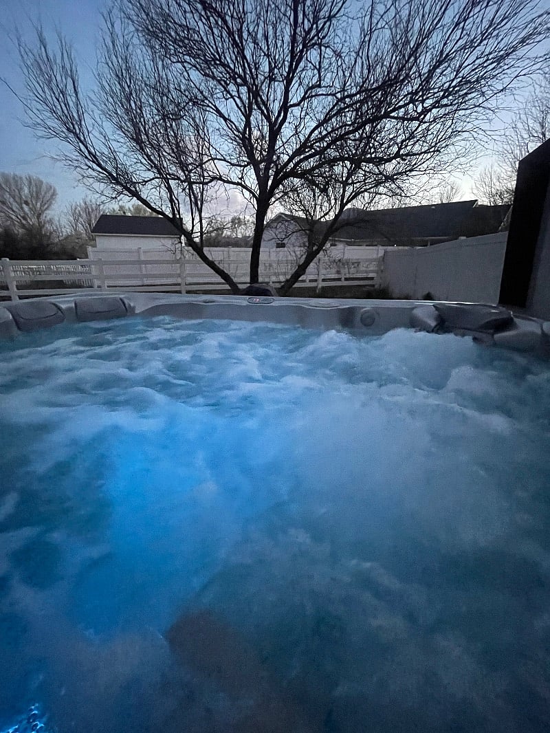 Mmmm hot tub after a long hike enjoying dark sky stars