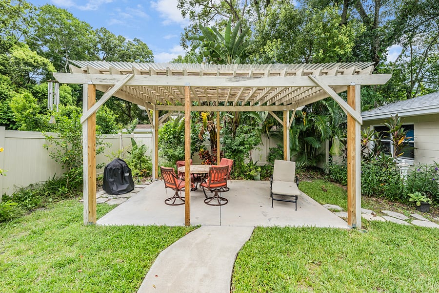 Furnished Finder property 526664_1 photo 14