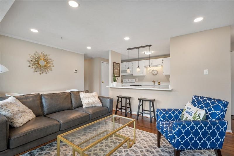 Furnished Finder property 526683_1 photo 16