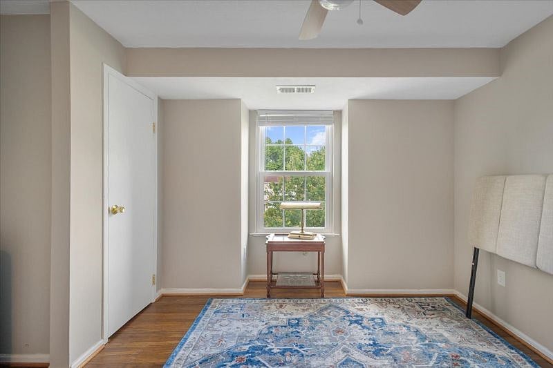 Furnished Finder property 526683_1 photo 24