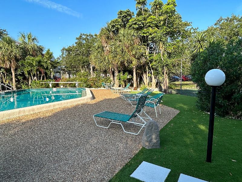 Furnished Finder property 526686_1 photo 37