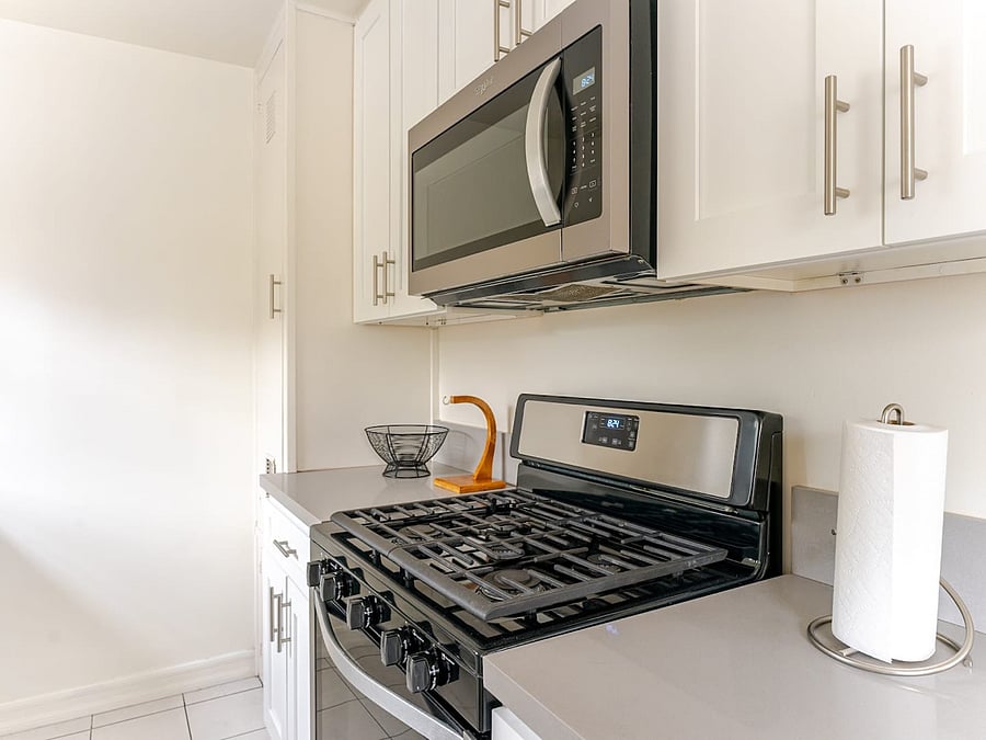 Furnished Finder property 526785_1 photo 9