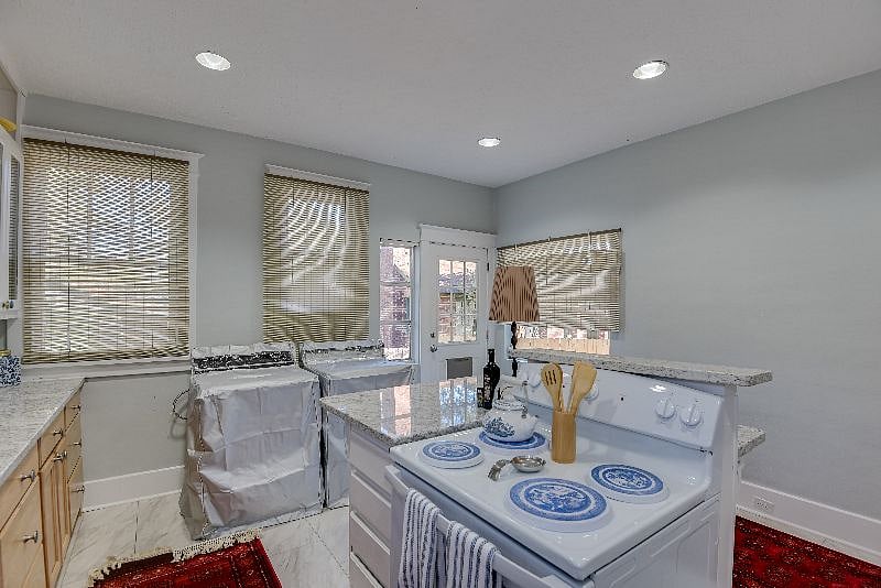 Furnished Finder property 526790_1 photo 7