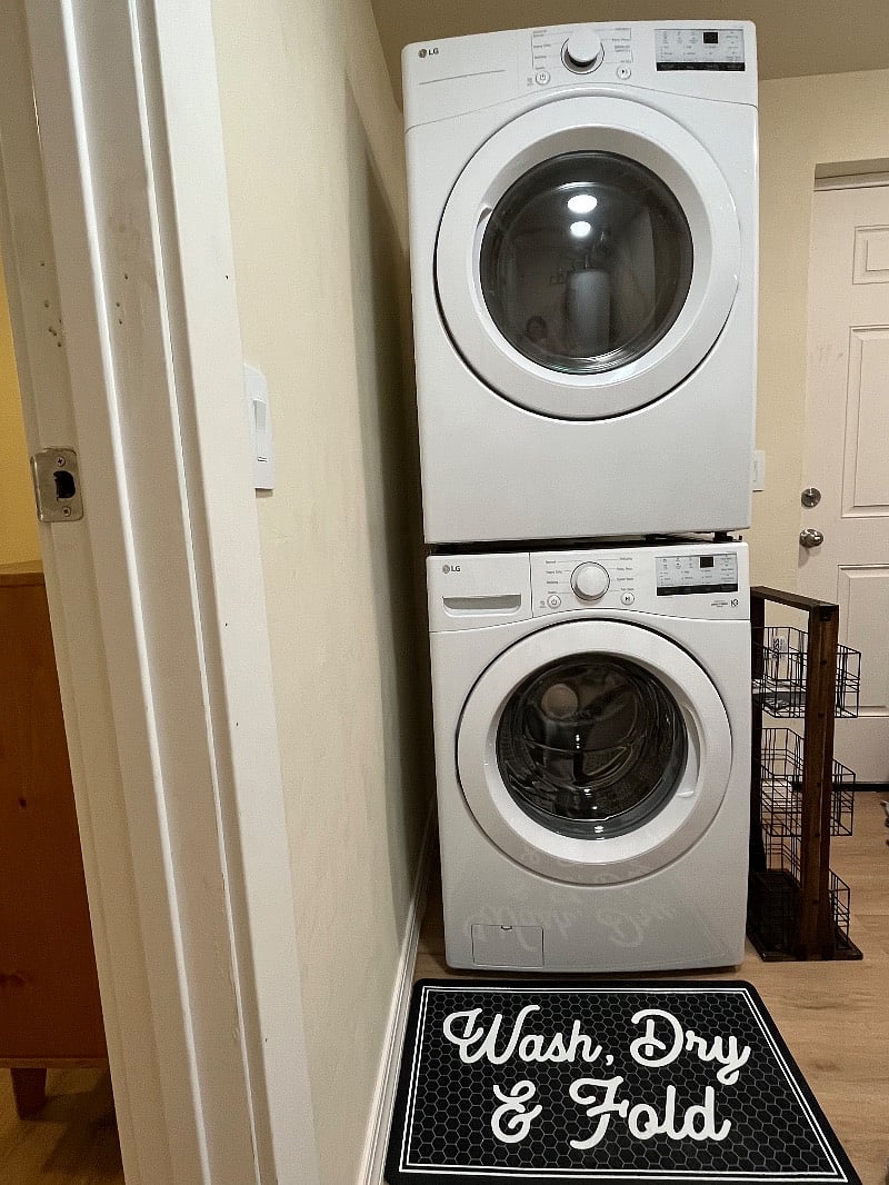 Washer an dryer in unit! brand new !