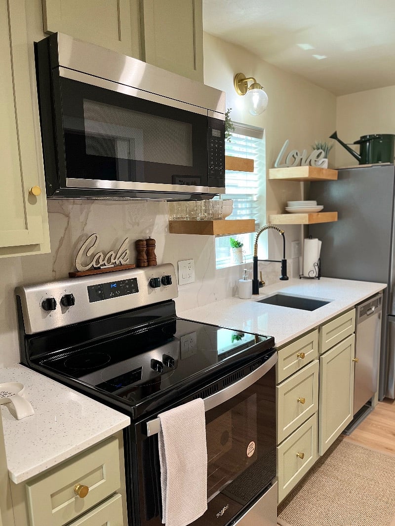 Furnished Finder property 526792_1 photo 12