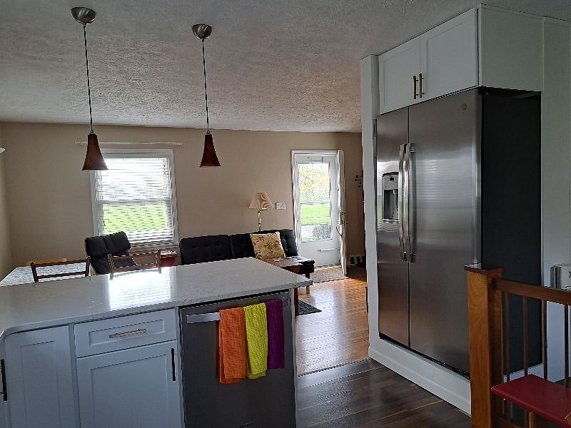 full sized fridge & dishwashser