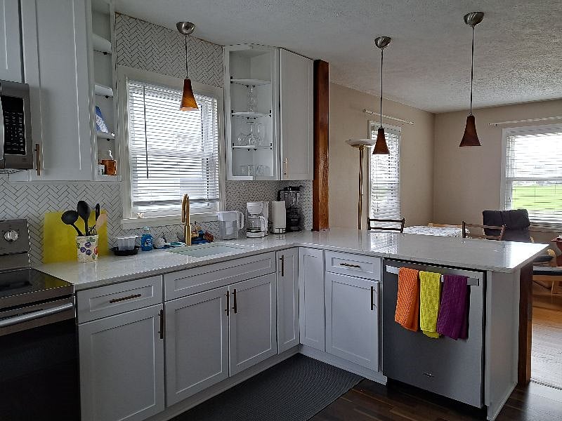 pleasant kitchen with plenty of counter space