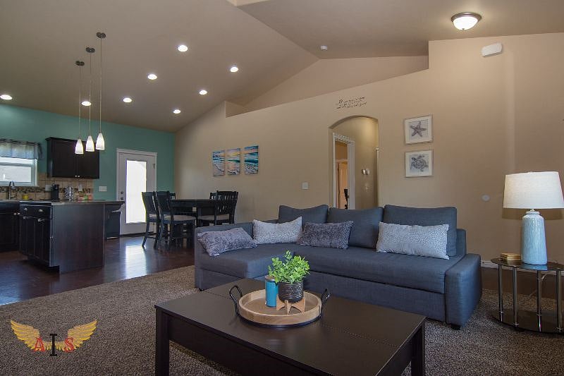 Furnished Finder property 526845_1 photo 24