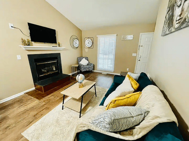 Furnished Finder property 526868_1 photo 3