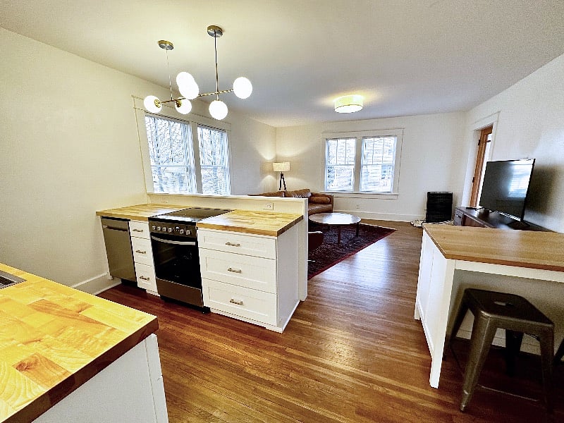 Furnished Finder property 526875_1 photo 3