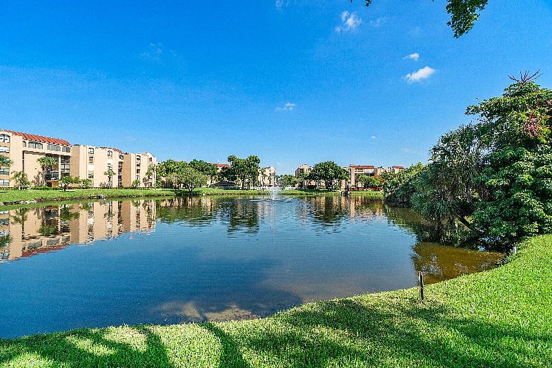 Furnished Finder property 526879_1 photo 20