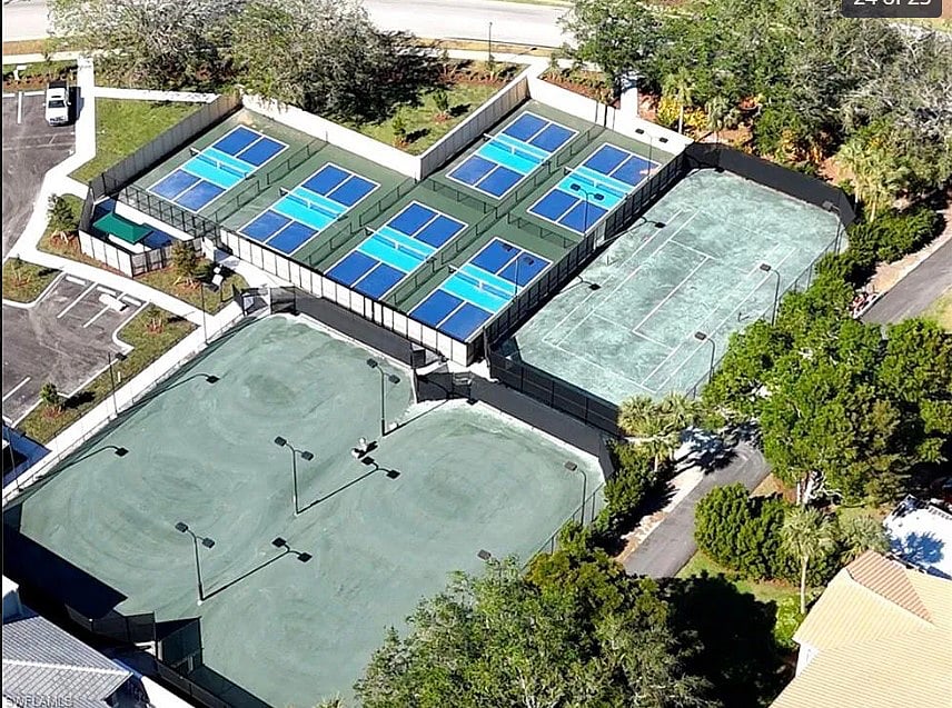 Pickleball and tennis courts
