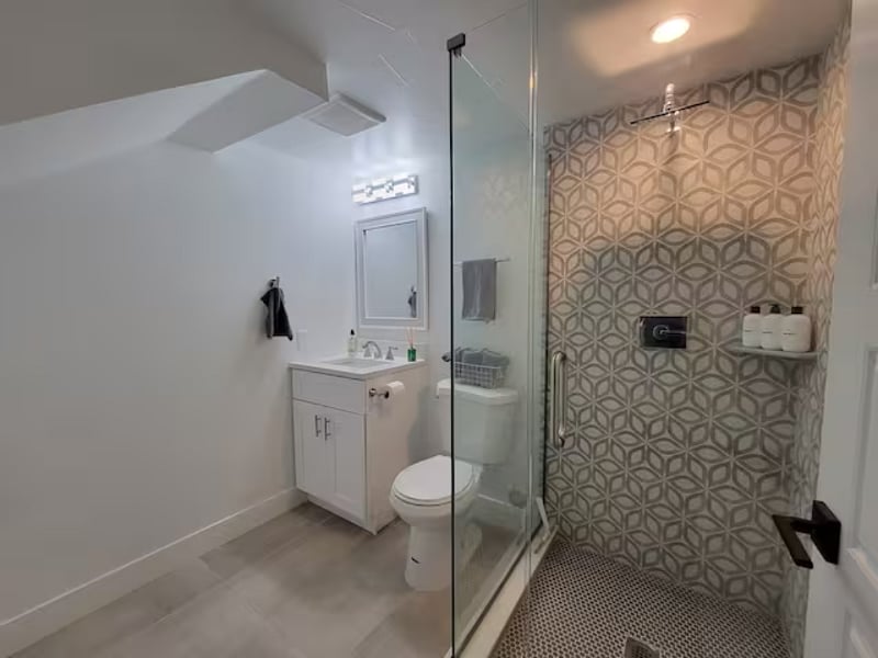 Furnished Finder property 526923_1 photo 18