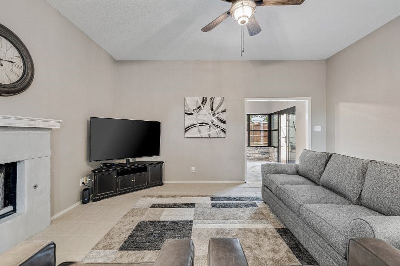 Furnished Finder property 526934_1 photo 4