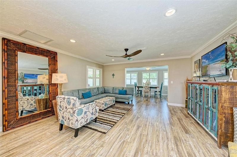 Furnished Finder property 526939_1 photo 9