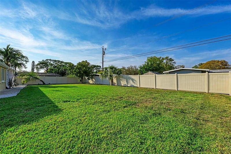 Furnished Finder property 526939_1 photo 21