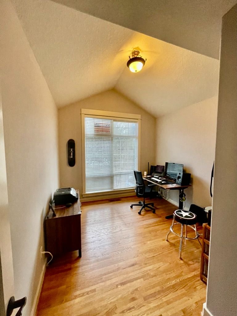 Furnished Finder property 526957_1 photo 15