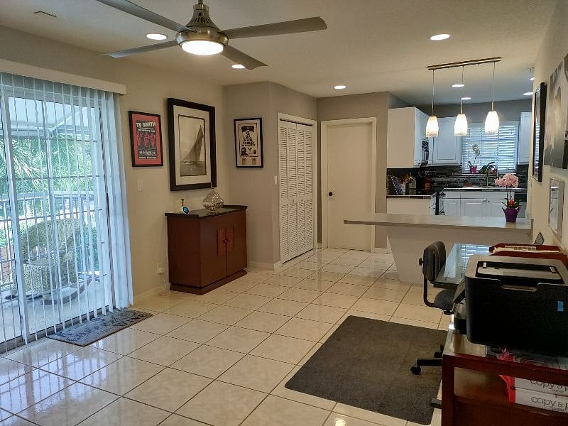 Furnished Finder property 527030_1 photo 10