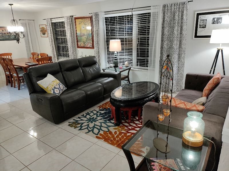 Furnished Finder property 527030_1 photo 8