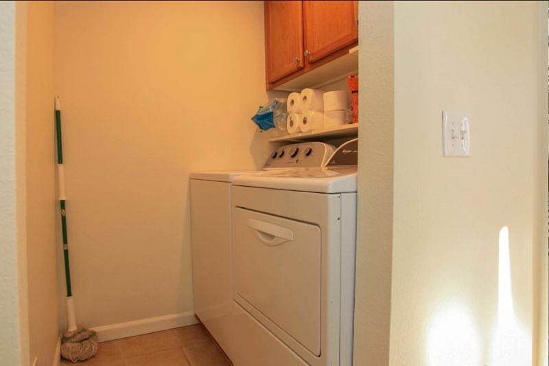 Furnished Finder property 527120_1 photo 12