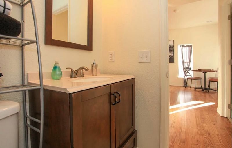 Furnished Finder property 527120_1 photo 13