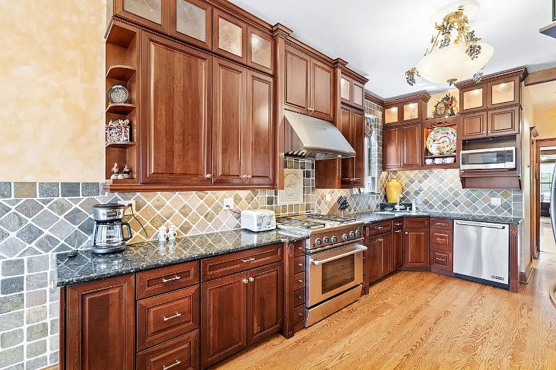 Furnished Finder property 527161_1 photo 12