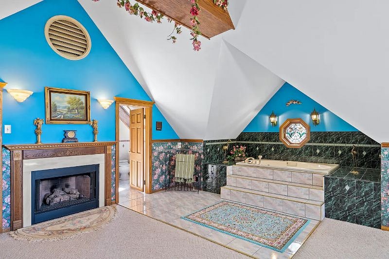 Furnished Finder property 527161_1 photo 18
