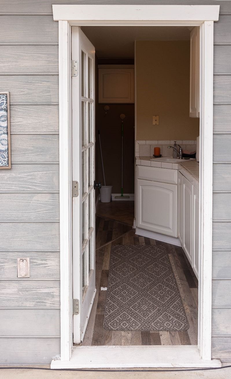 Private entrance into kitchenette