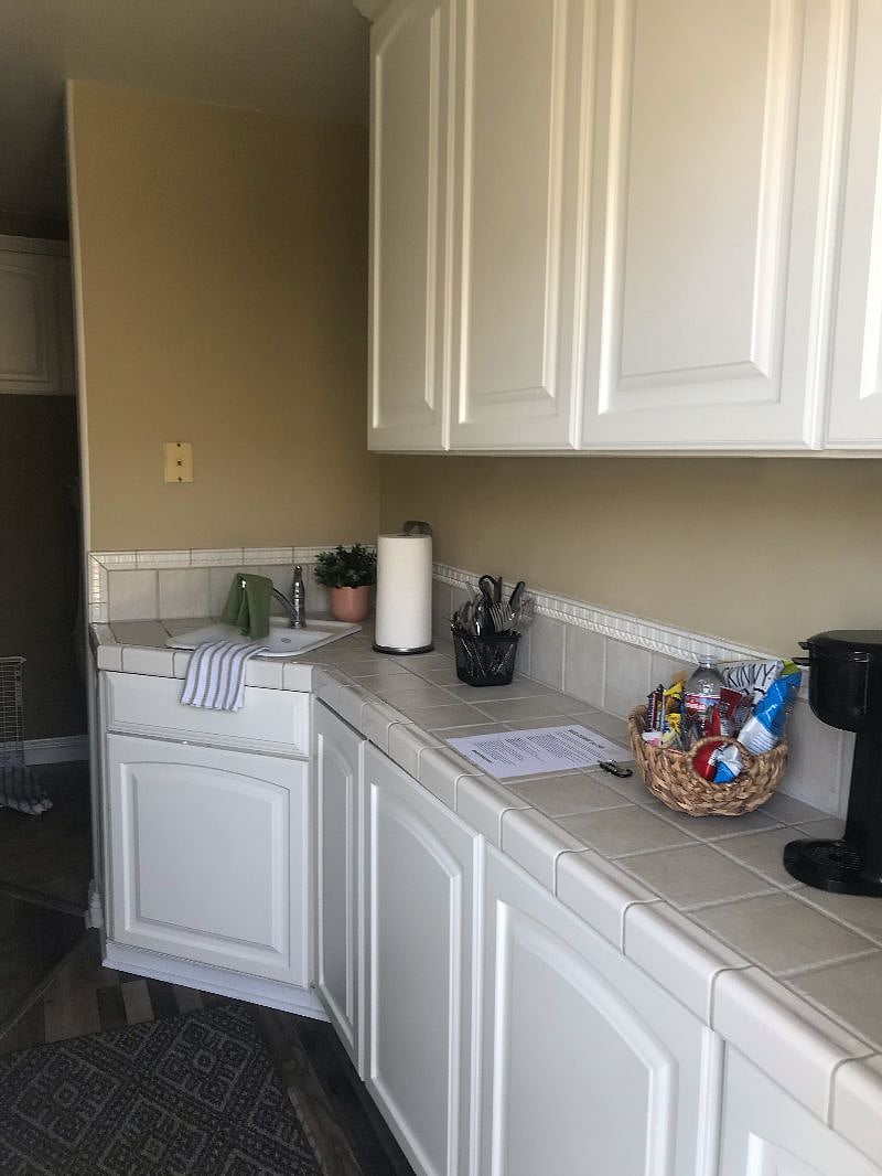 Furnished Finder property 527226_1 photo 4