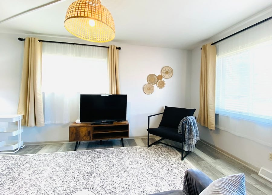 Furnished Finder property 527299_1 photo 3