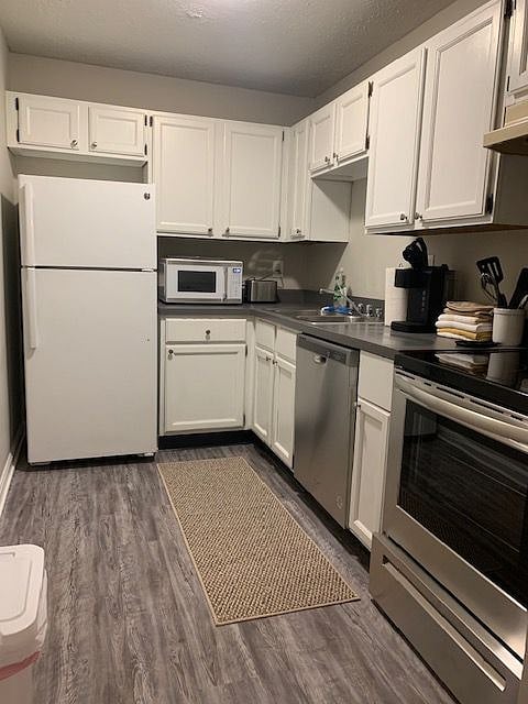 Furnished Finder property 527302_1 photo 3