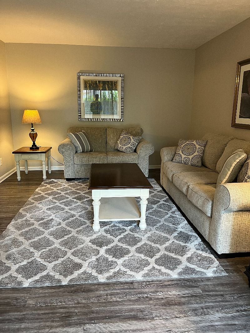 Furnished Finder property 527302_1 photo 6